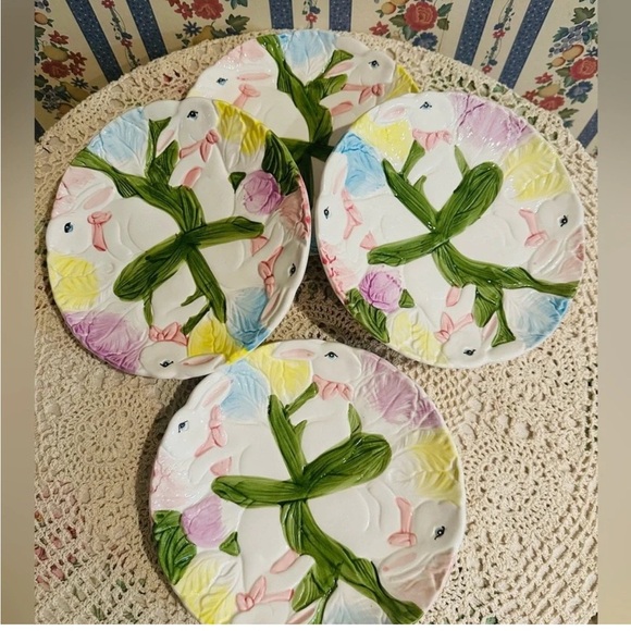 VTG 4 3-D CERAMIC BUNNY RABBIT salad  PLATES EASTER /PASTELS 8"
Mervyn's - Picture 1 of 3